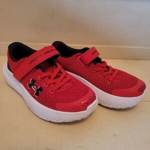 Under Armour Kids Size 12 Red & Black Velcro Athletic Sneakers